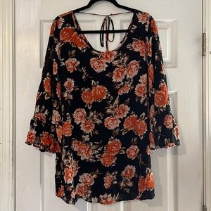 MineToo Floral Bell Sleeve Top